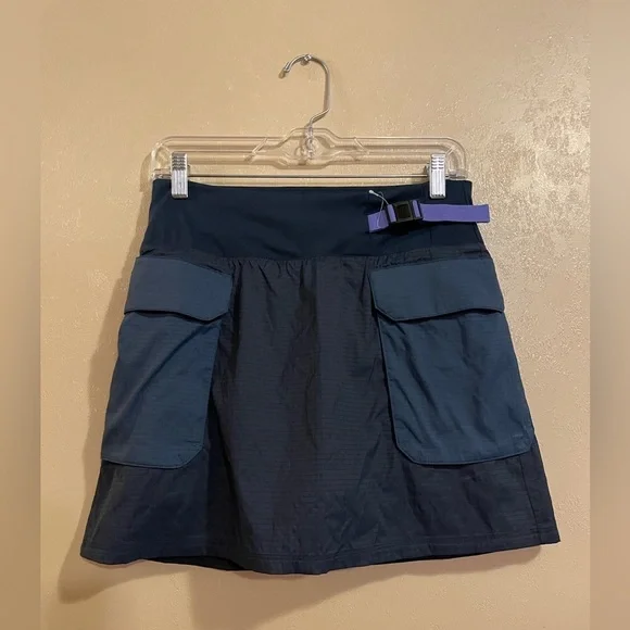 NWT The North Face Women’s Spring Peak Skort sz S - Picture 1 of 7